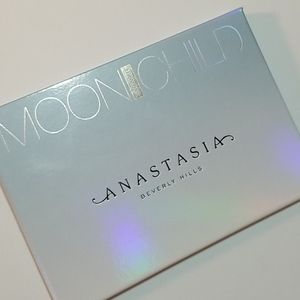 Anastasia Beverly Hills Moonchild Glow Kit